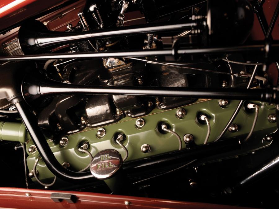  Packard Twelve Collapsible Touring Cabriolet by Brunn 1938 года  (фото 8 из 11)